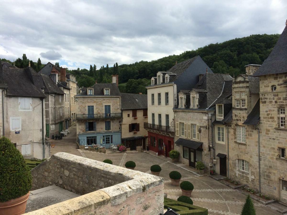Les Maisons Du Perigord Terrasson Exteriör bild